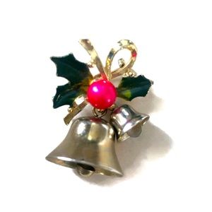 Vintage Christmas Brooch Bell Holly Pin Gold Tone Trembler Jingle Bells